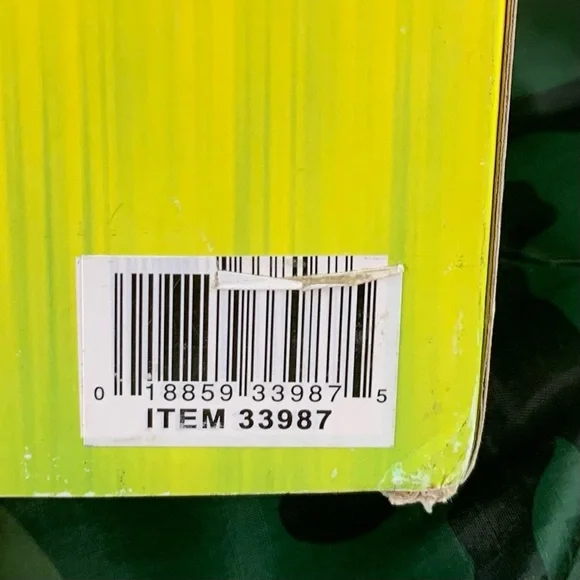 World Peacekeepers with Soldier and Locker Box Action Figure. - Picture 3 of 9